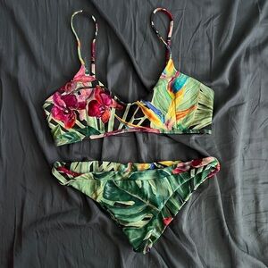 BENOA SWIM Tropical Floral Bikini Set